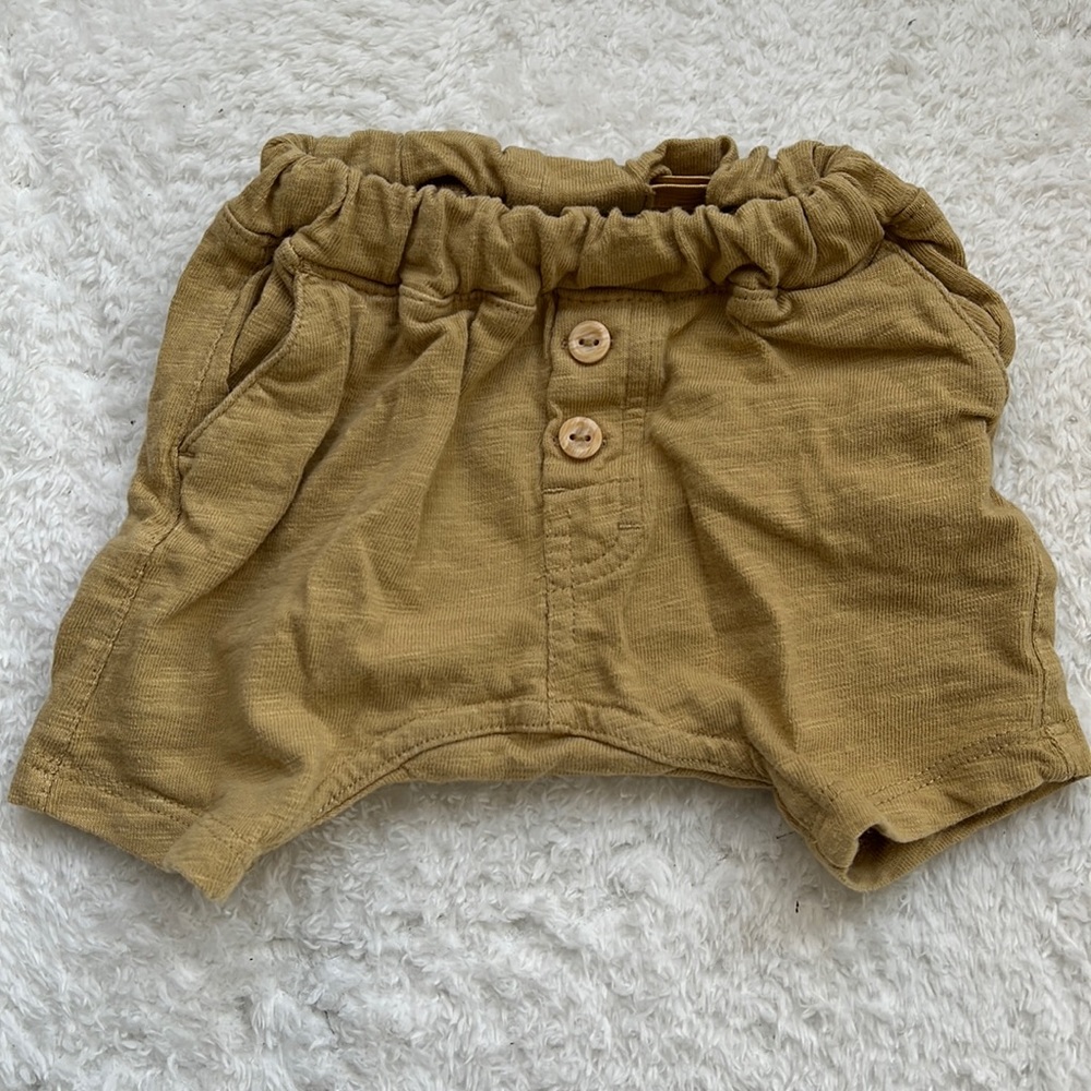 H&M unisex cotton shorts